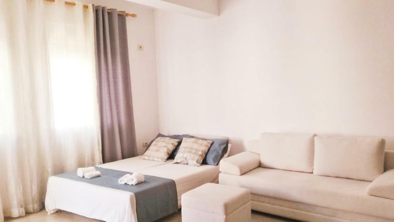 Saranda Apartments Szoba fotó
